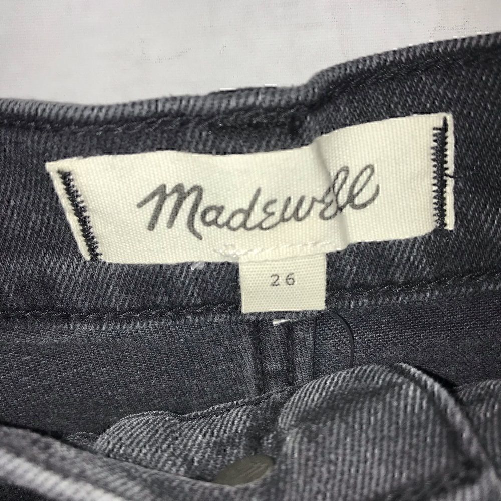 NEW Madewell High-Rise Denim Shorts in Black Frost: Button-Front Edition Size 26 - Picture 9 of 12